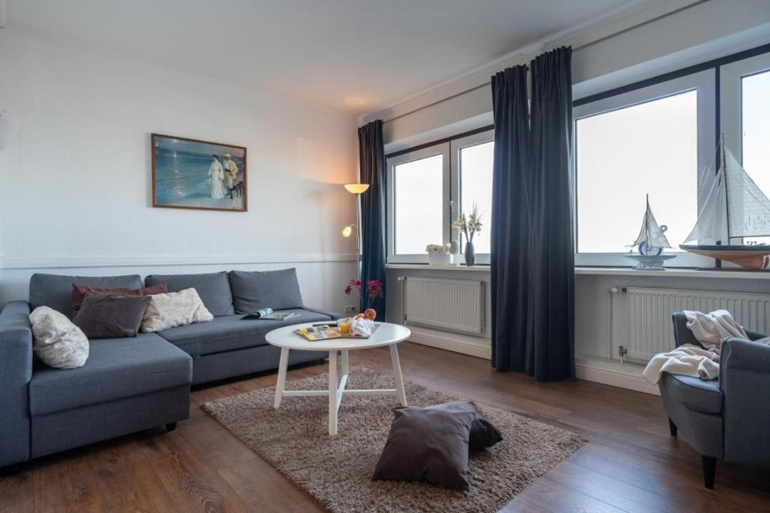 Strandhotel-Heiligenhafen-Wohnung-120-Wellenreiter-Typ-Ii Buitenkant foto